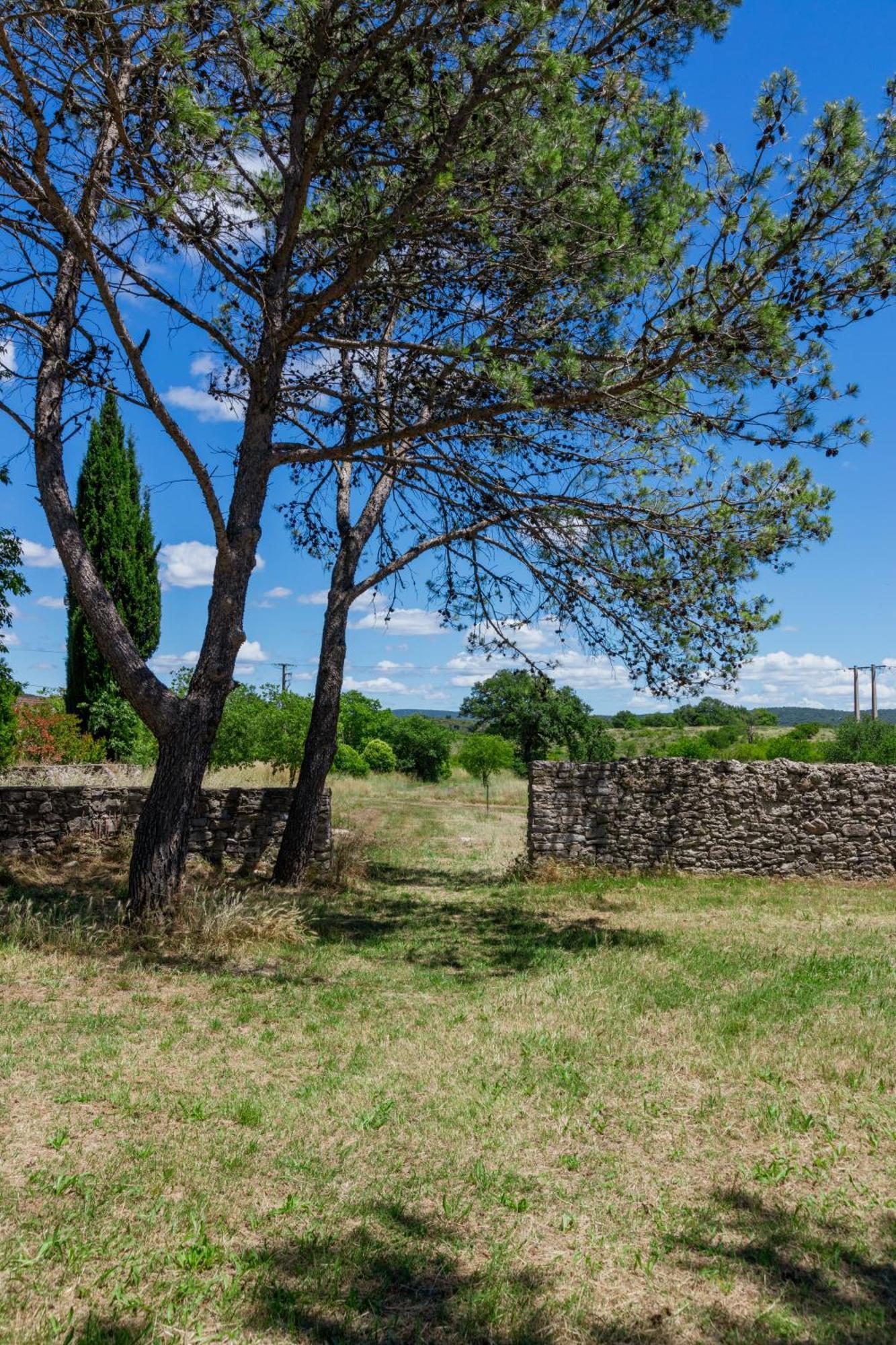 Les At Domaine Les Caizergues Brissac